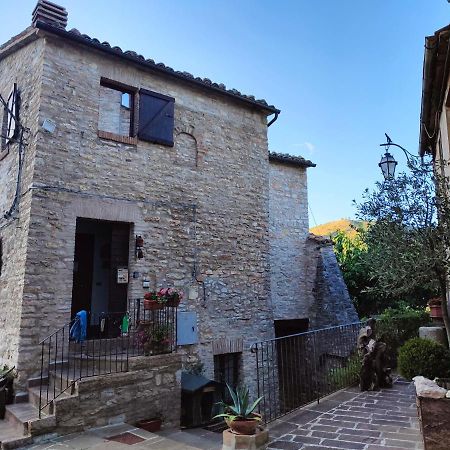 B&B Bivacco Frasassi Climbing & Trail Running House Genga  Eksteriør bilde